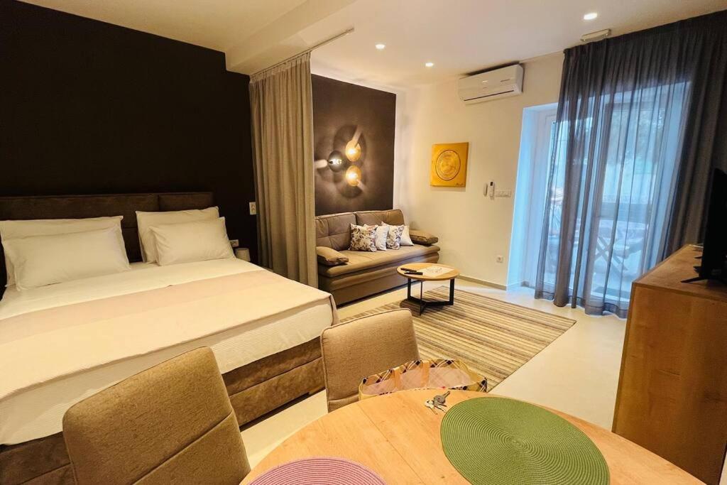 Apartament Stone House With Cute Terrase